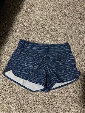 Women’s Navy Space-Dye Athletic Shorts with Curved Hem